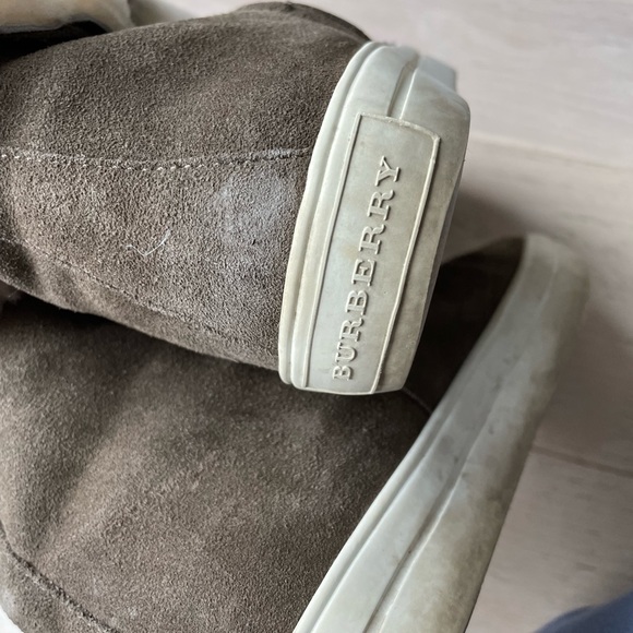 Burberry Skillman Military Khaki Suede & Shearling Booties - Womens 37.5 - Picture 6 of 7